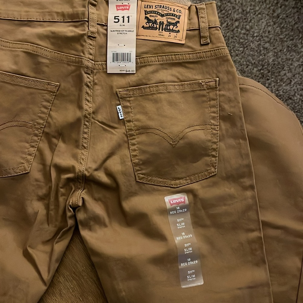 NWT Levi Jeans 511 Slim - Boys 18 Reg - 29x29